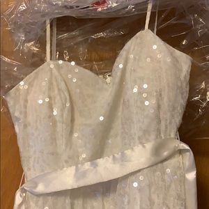 Juniors homecoming dress, very lightly worn